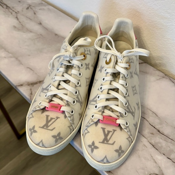Louis Vuitton Frontrow Sneaker 40 - Picture 1 of 11
